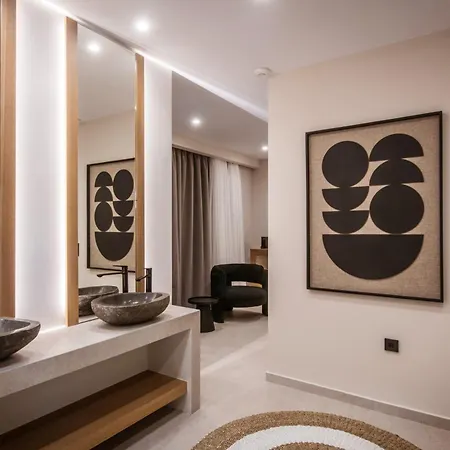 Ammos Boutique Apartments & Suites Hotel 3*